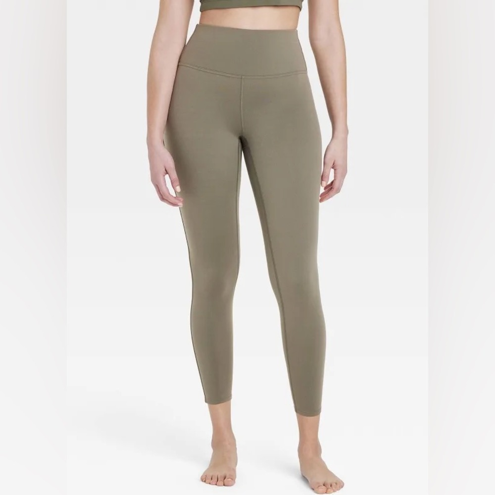 NWOT New All In Motion Ultra High Rise Flex Leggings Moss Green Medium M